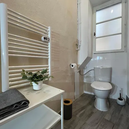 Nature & Medieval, De Charme 4 Etoiles Apartment Largentiere