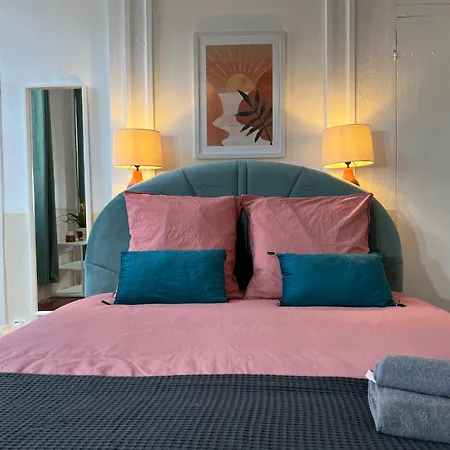 Nature & Medieval, De Charme 4 Etoiles Apartment