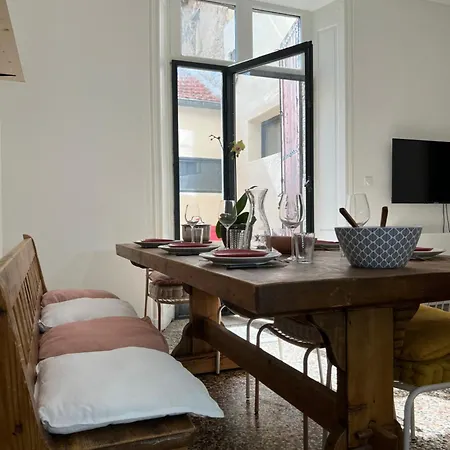 Apartment Nature & Medieval, De Charme 4 Etoiles