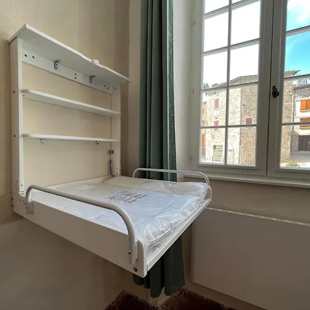 Apartment Nature & Medieval, De Charme 4 Etoiles *
