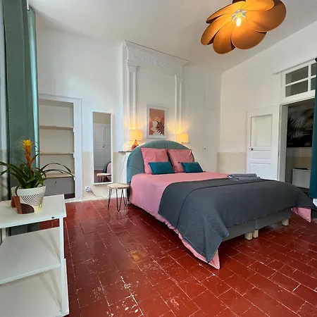 Apartment Nature & Medieval, De Charme 4 Etoiles *